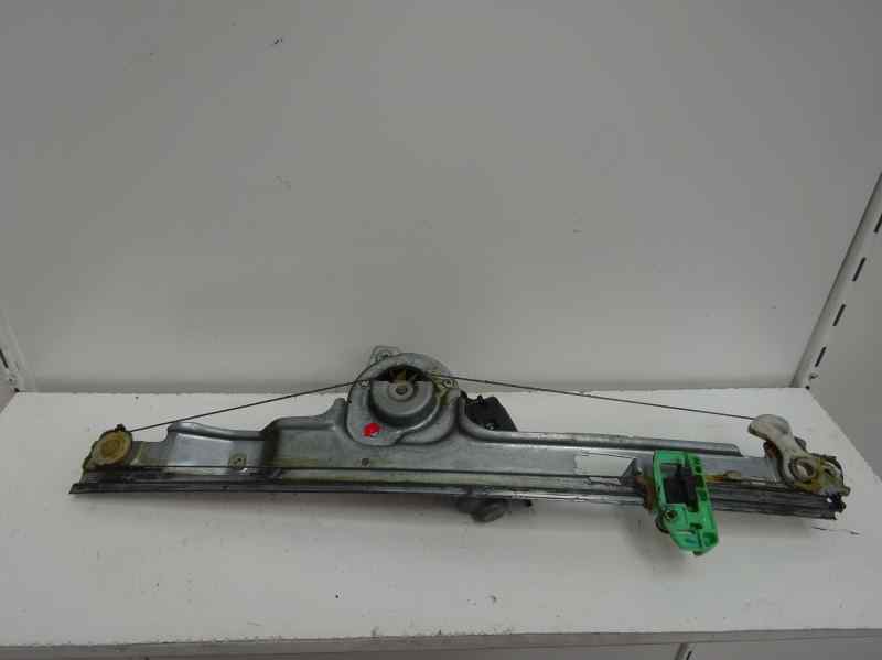 ELEVALUNAS DELANTERO DERECHO RENAULT SCENIC 1.9 DCI MT 130CV
