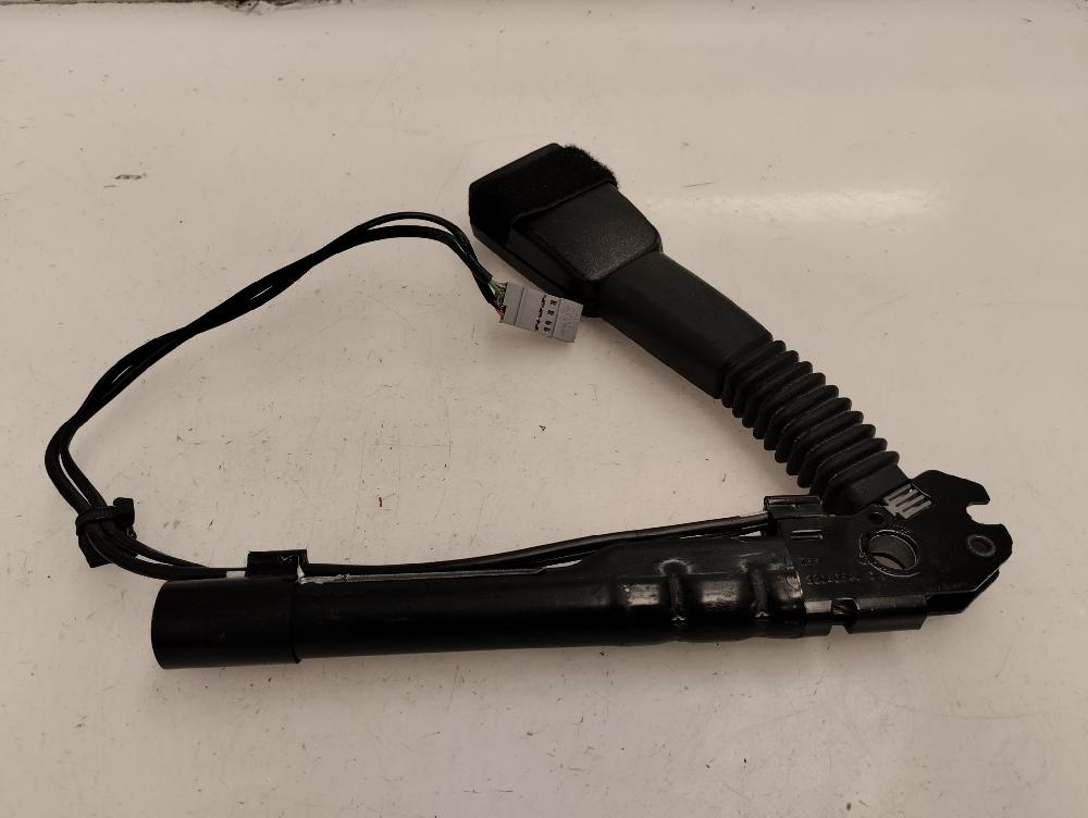 ANCLAJE CINTURON DELANTERO DERECHO BMW SERIE 1 2007 2.0 MT 150CV | 110KW