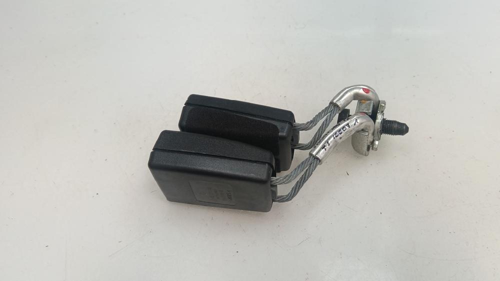 ANCLAJE CINTURON TRASERO IZQUIERDO VOLKSWAGEN PASSAT PASSAT 2.0 140CV TDI 103KW