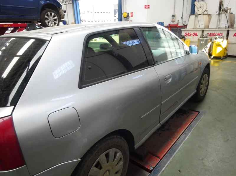 FARO IZQUIERDO AUDI A3 1.8 MT 125CV