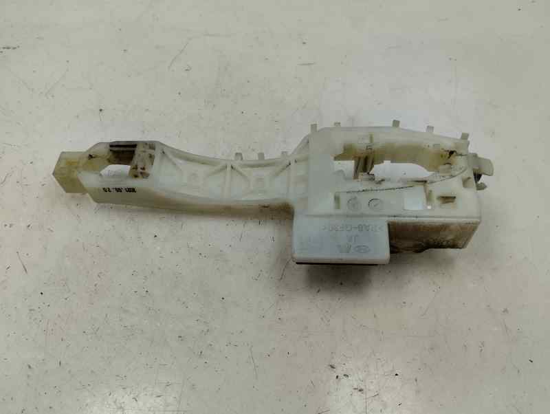 SOPORTE MANETA EXTERIOR DELANTERA DERECHA KIA PICANTO 1.0 MT 67CV | 49KW