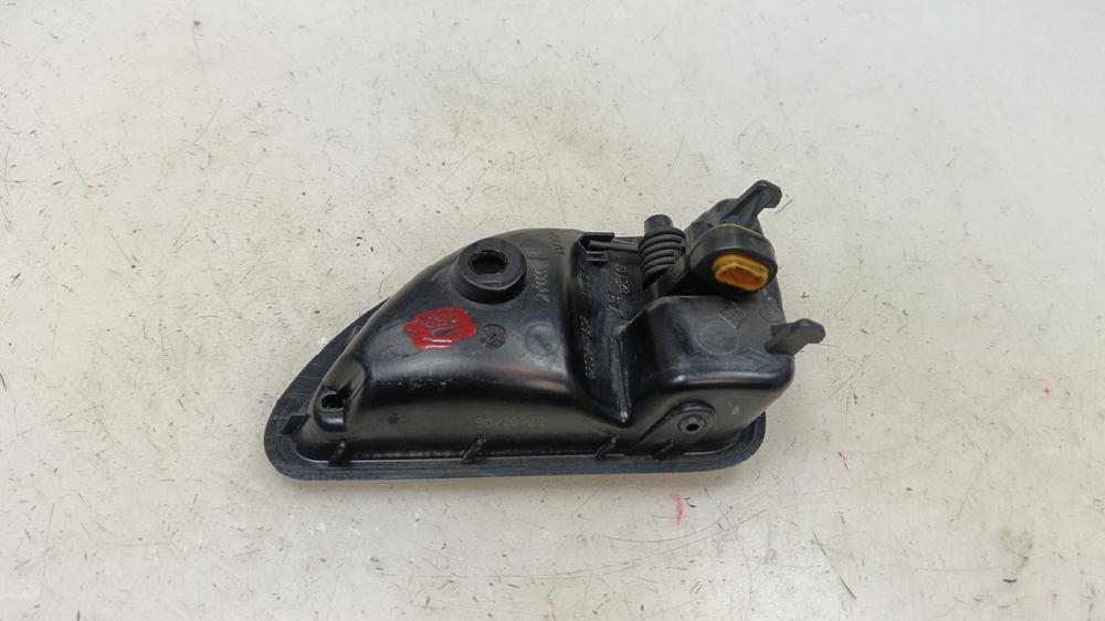 MANETA INTERIOR DELANTERA IZQUIERDA RENAULT KANGOO 1.9 D MT 65CV | 48KW