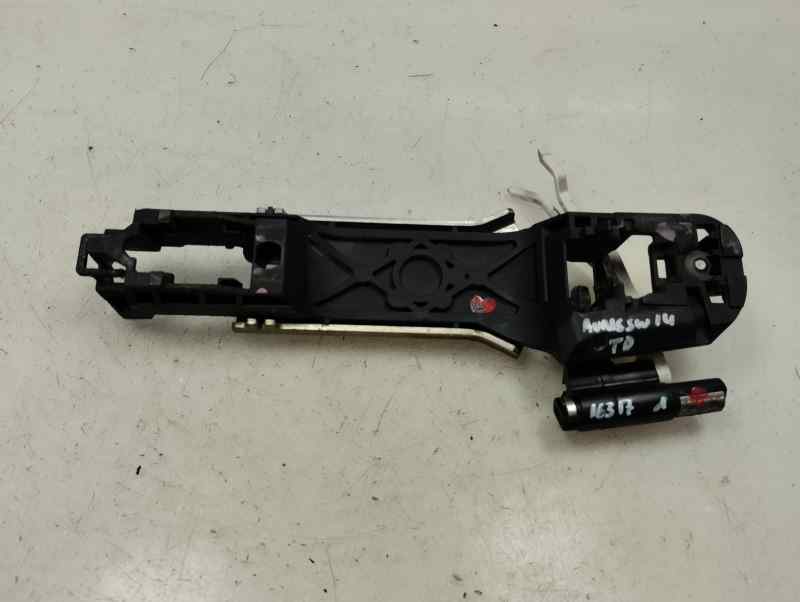 SOPORTE MANETA EXTERIOR PUERTA TRASERA DERECHA TOYOTA AURIS 2014 2.0 D-4D MT 124CV | 91KW