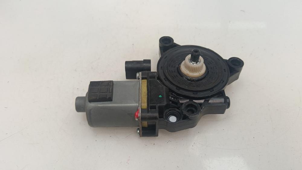 MOTOR ELEVALUNAS DELANTERO IZQUIERDO HYUNDAI TUCSON 1.6 MT 132CV