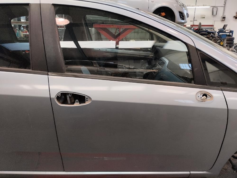 PUERTA DELANTERA DERECHA FIAT PUNTO 1.3 MT 90CV | 66KW