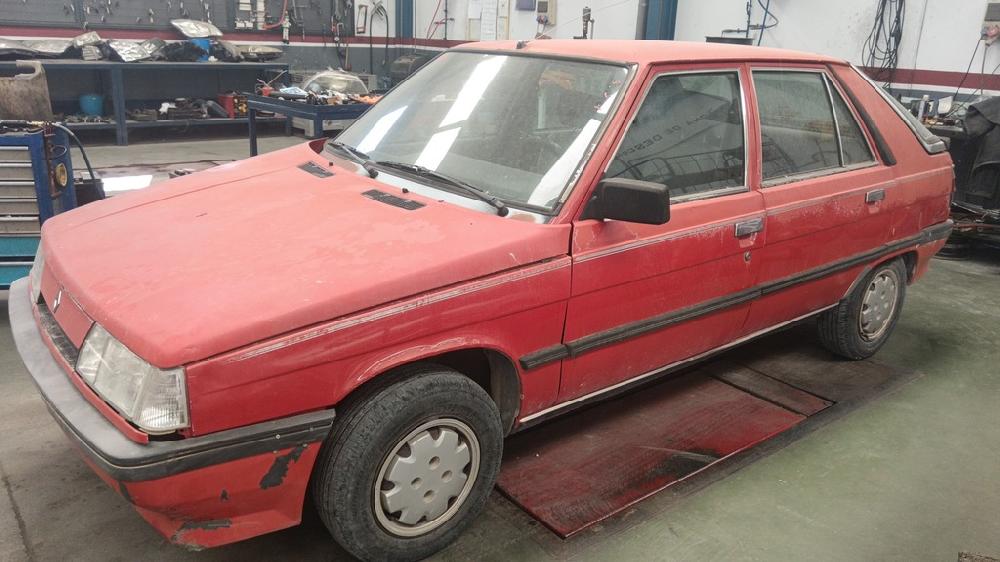 ELEVALUNAS DELANTERO IZQUIERDO RENAULT 11 1988 1.4 MT 72CV