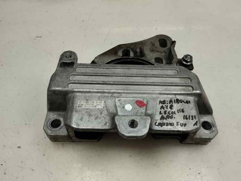 SOPORTE CAMBIO MERCEDES BENZ CLA 2018 1.5 180 D MT 116CV