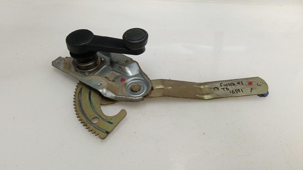 ELEVALUNAS TRASERO DERECHO FORD FIESTA 1.3 MT 59CV