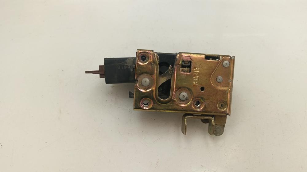 CERRADURA PUERTA DELANTERA DERECHA CITROEN SAXO 1.5 MT D 57CV
