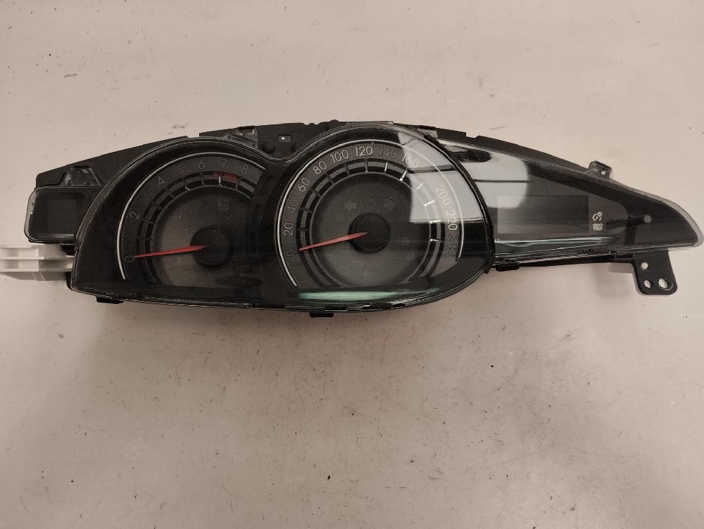 CUADRO INSTRUMENTOS TOYOTA VERSO 1.6 MT 133CV