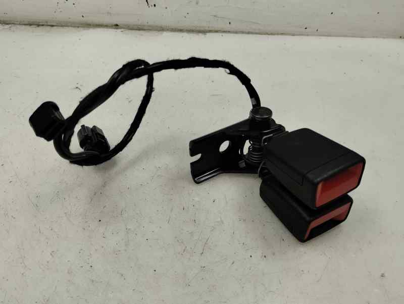 ANCLAJE CINTURON TRASERO DERECHO FORD FIESTA 1.0 ECOBOOST MT 100CV | 74KW