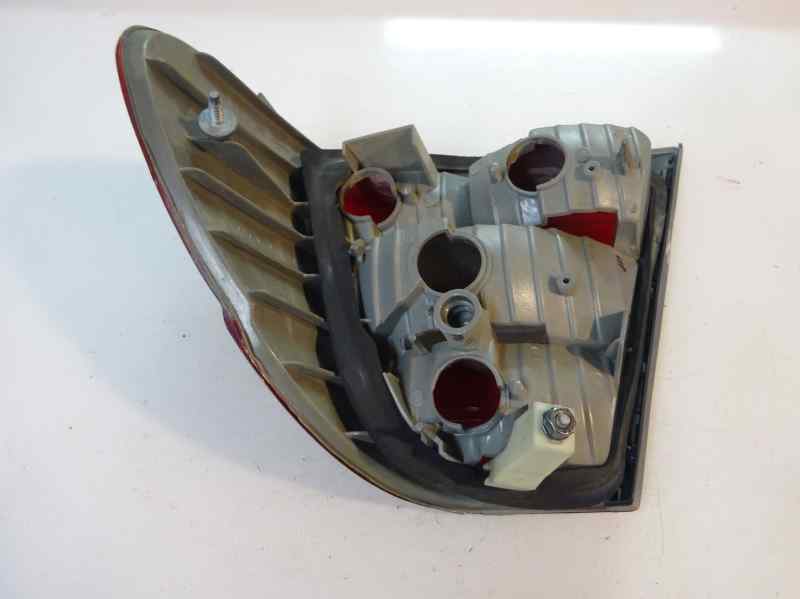 PILOTO TRASERO IZQUIERDO BMW SERIE 3 2.0 320D MT 136CV
