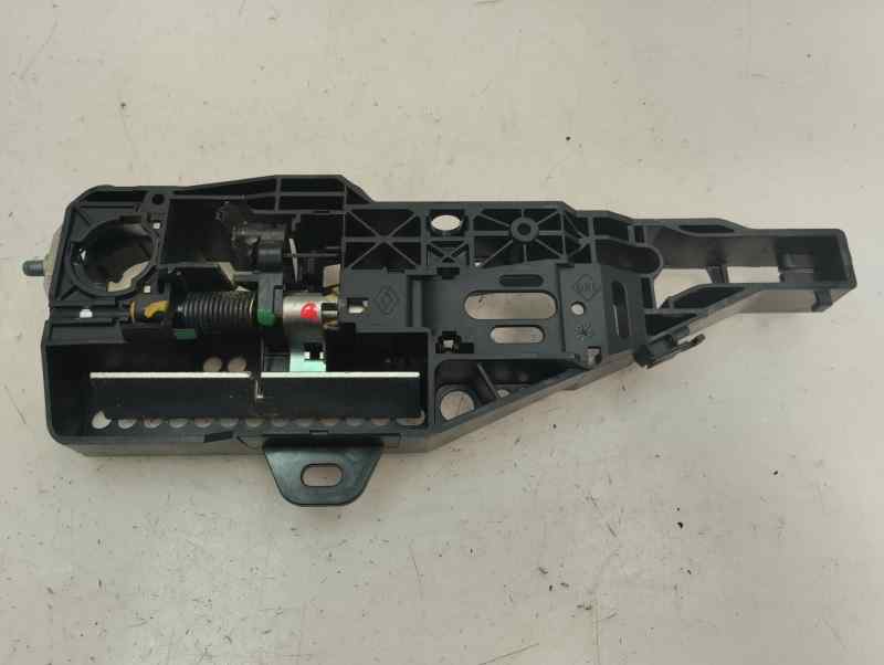 SOPORTE MANETA EXTERIOR DELANTERA IZQUIERDA RENAULT CLIO 0.9 TSE MT 90CV