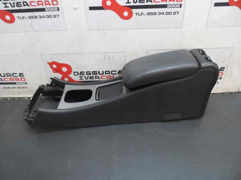 GUANTERA MERCEDES BENZ CLASE C 2002 2.2 MT 143CV | 105KW