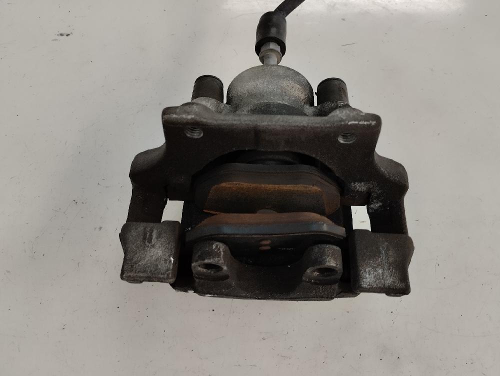 PINZA FRENO TRASERA IZQUIERDA BMW SERIE 1 2.0 MT 150CV | 110KW