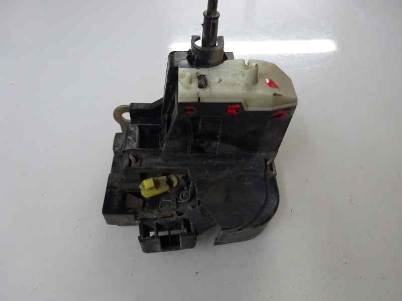 CERRADURA PUERTA DELANTERA IZQUIERDA RENAULT CLIO 1.2 MT 75CV