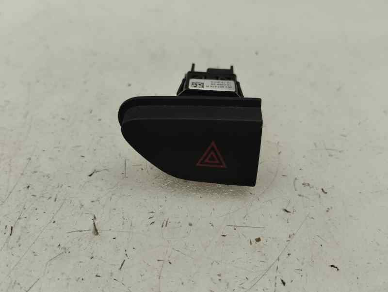 WARNING RENAULT CAPTUR 1.2 AMT 120CV | 85KW