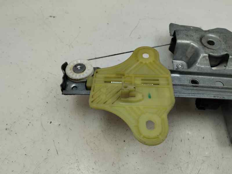 ELEVALUNAS TRASERO IZQUIERDO RENAULT CLIO 0.9 TSE MT 90CV