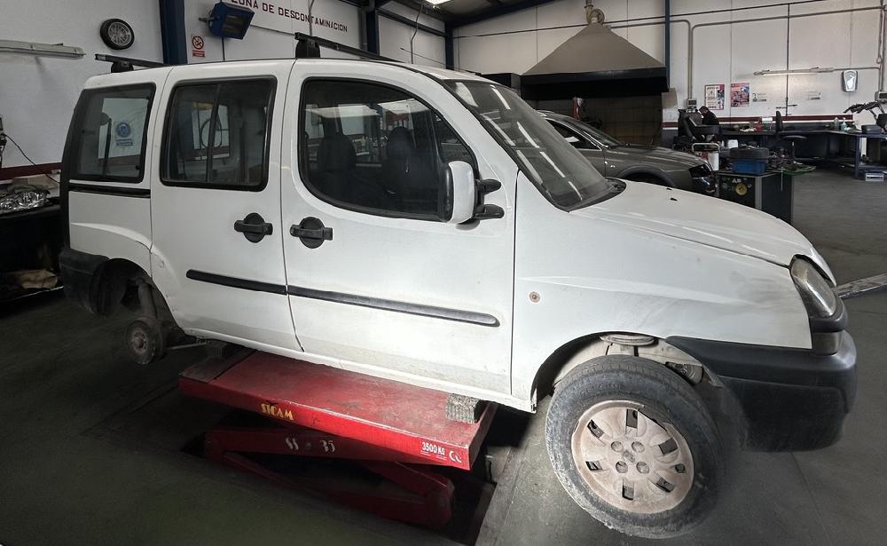 FIAT DOBLO 2000 1.9 MT 101CV | 74KW