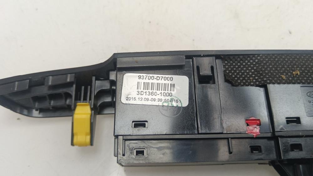 WARNING HYUNDAI TUCSON 1.6 MT 132CV