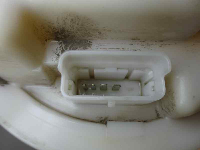 BOMBA COMBUSTIBLE PEUGEOT 206 2001 1.4 MT 75CV