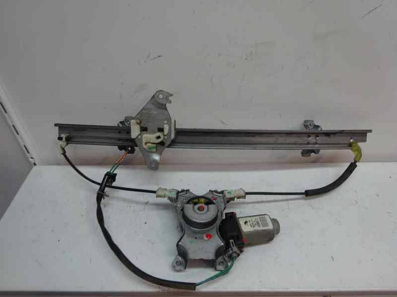 ELEVALUNAS DELANTERO DERECHO NISSAN ALMERA TINO 2001 2.2 TD MT 114CV | 84KW