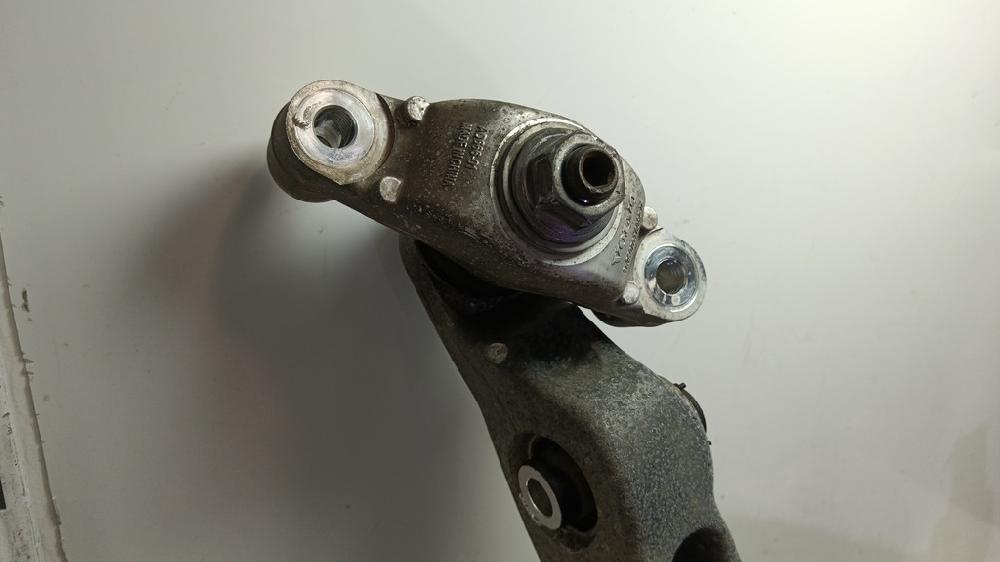 BRAZO SUSPENSION INFERIOR DELANTERO IZQUIERDO VOLVO XC60 2.0 D4 AT AWD 190CV | 140KW