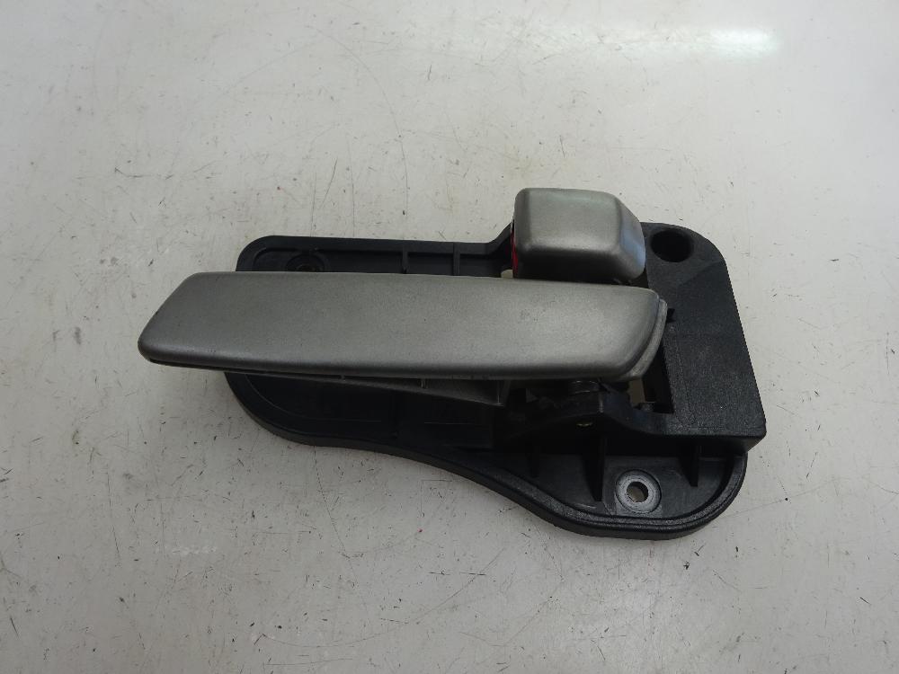 MANETA INTERIOR TRASERA DERECHA KIA CARENS 2.0 CRDI MT 140CV