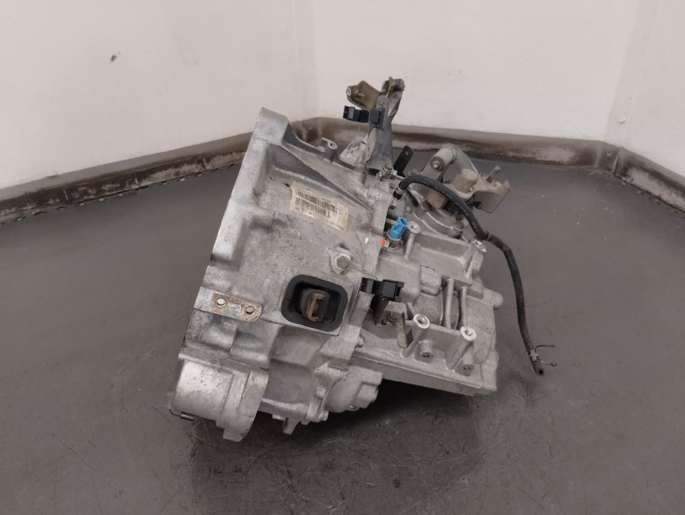CAJA CAMBIOS NISSAN ALMERA TINO 2.2 TD MT 136CV