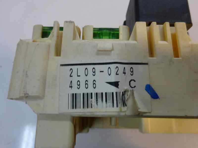 CAJA RELES FUSIBLES MITSUBISHI MONTERO 3.2 DI-D MT 165CV | 121KW