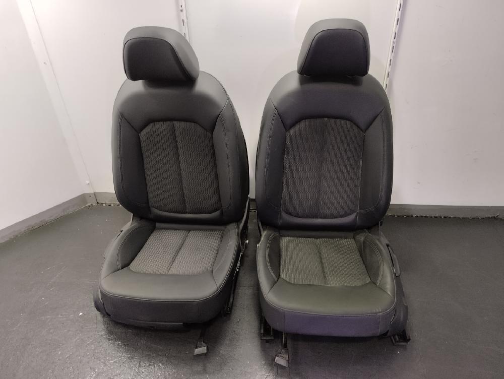 JUEGO ASIENTOS COMPLETO AUDI A3 1.5 MT 150CV | 110KW