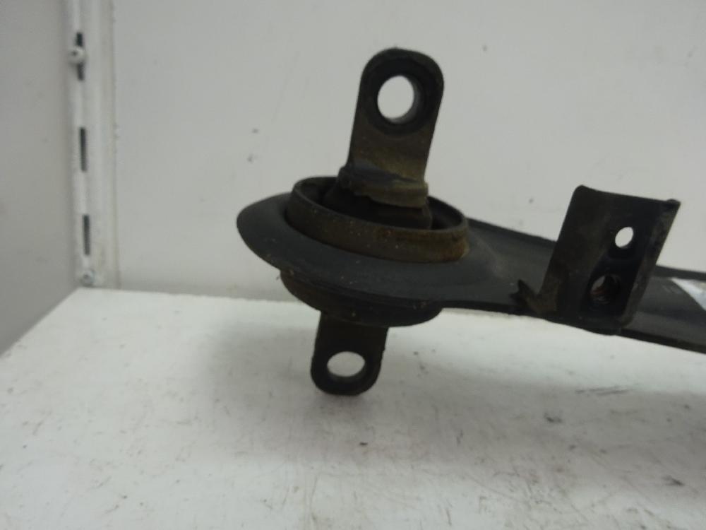 BRAZO SUSPENSION INFERIOR TRASERO DERECHO KIA CARENS 2.0 CRDI MT 140CV