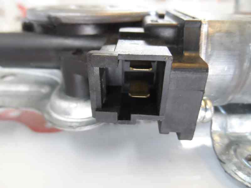 ELEVALUNAS DELANTERO DERECHO CHRYSLER 300M 2.7 AT 203CV | 149KW