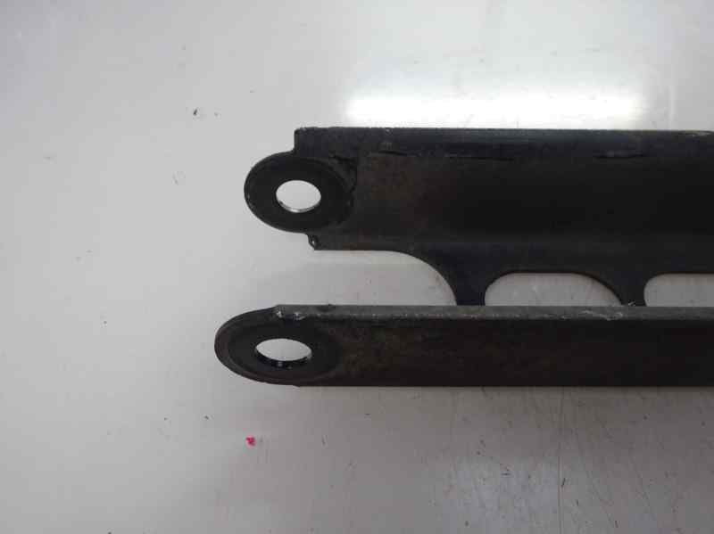 BRAZO SUSPENSION INFERIOR TRASERO DERECHO BMW SERIE 1 1.6 116I MT 115CV
