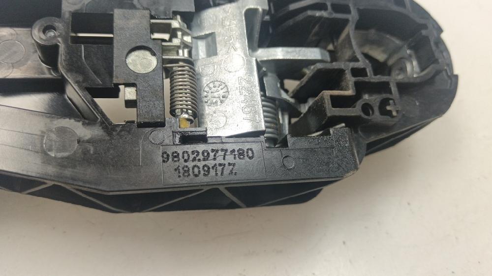SOPORTE MANETA EXTERIOR PUERTA TRASERA DERECHA CITROEN C4 CACTUS 1.6 MT 99CV | 73KW