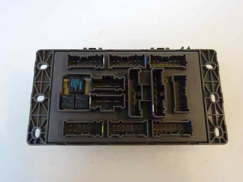 CAJA RELES FUSIBLES MINI COOPER 1.6CVT 116CV