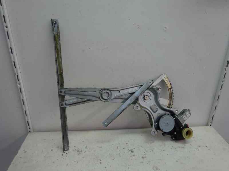 ELEVALUNAS DELANTERO IZQUIERDO TOYOTA COROLLA VERSO 2.2 TD MT 136CV