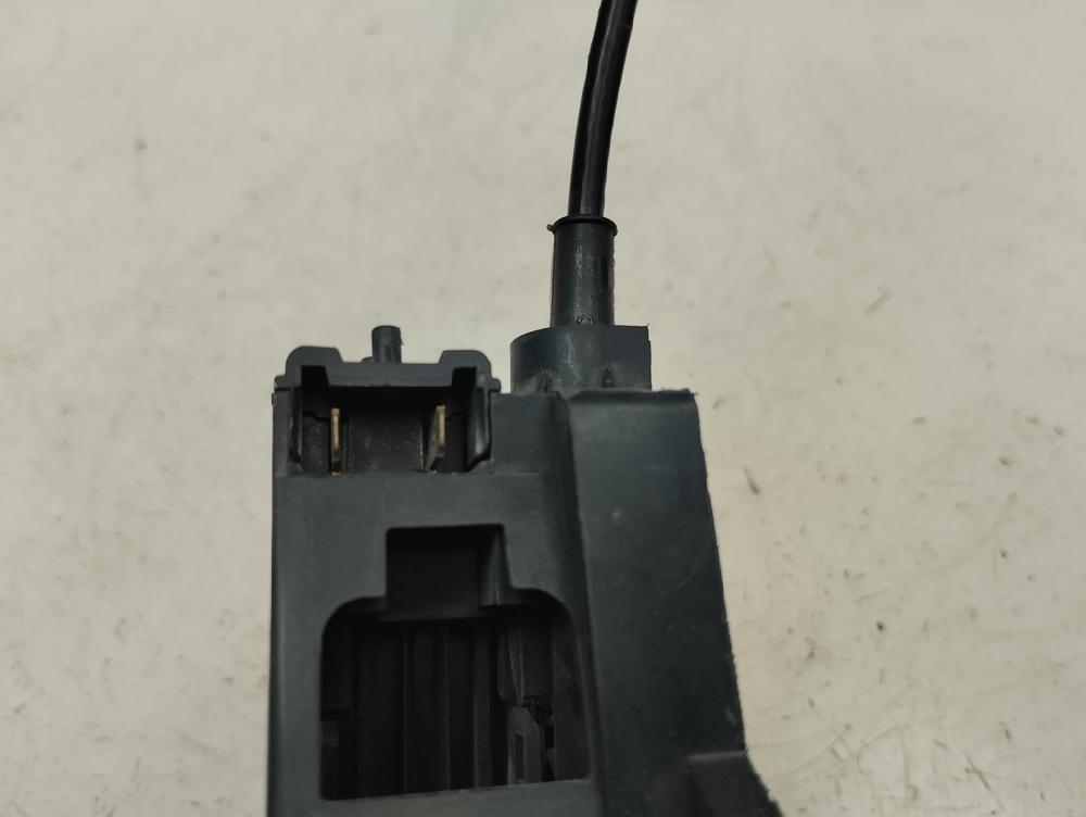 CERRADURA PUERTA TRASERA DERECHA RENAULT MEGANE 2000 1.9 MT 98CV | 72KW