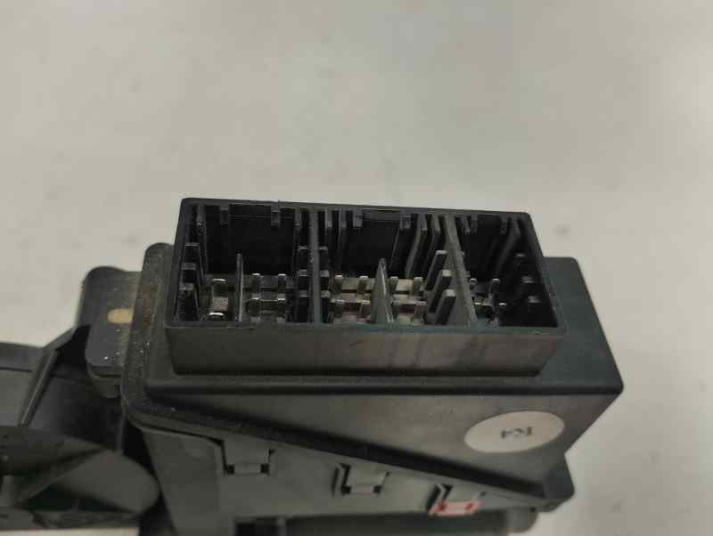 MOTOR ELEVALUNAS DELANTERO DERECHO SKODA FABIA 1.9 SDI MT 64CV