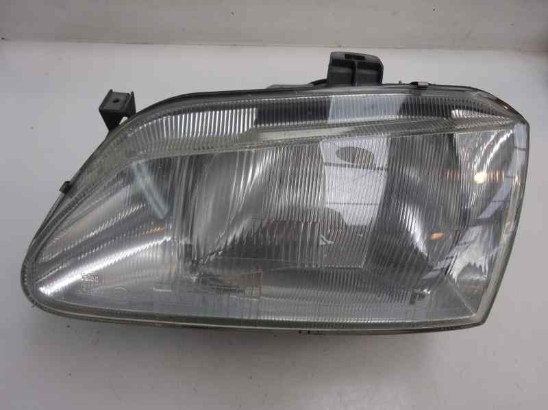 FARO IZQUIERDO RENAULT MEGANE 1.9 DTI MT 100CV