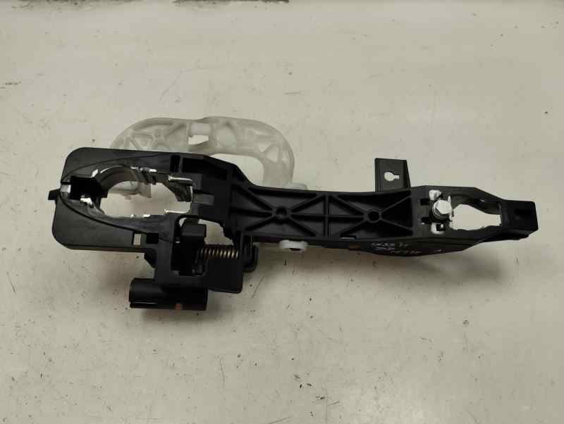SOPORTE MANETA EXTERIOR DELANTERA DERECHA HYUNDAI IX35 2011 2.0 CRDI MT 4WD 136CV