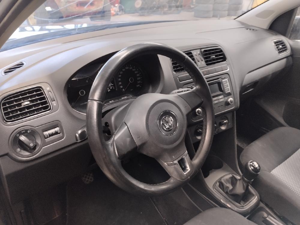 ANCLAJE CINTURON TRASERO IZQUIERDO VOLKSWAGEN POLO 2014 1.2 TDI MT 75CV