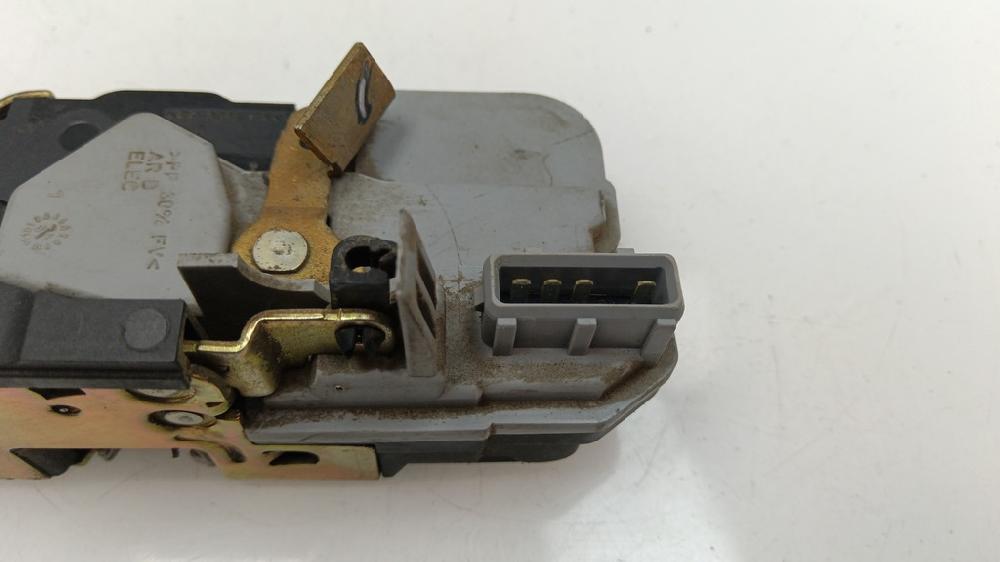 CERRADURA PUERTA TRASERA DERECHA CITROEN XSARA 1.9 D MT 70CV