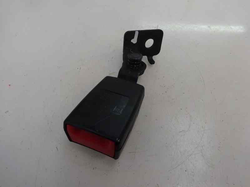 ANCLAJE CINTURON TRASERO DERECHO CHEVROLET CRUZE 2.0 TD MT 163CV