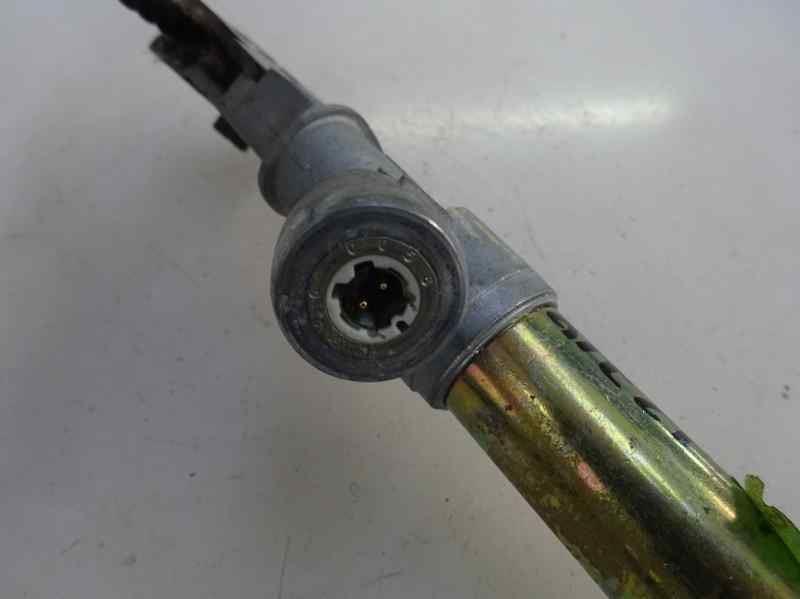 ANCLAJE CINTURON DELANTERO DERECHO RENAULT CLIO 2000 1.2 MT 58CV | 43KW
