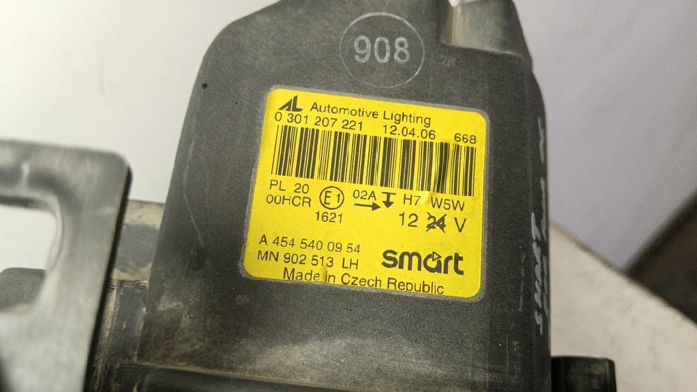 FARO IZQUIERDO SMART FORFOUR 1.5 D MT 95CV