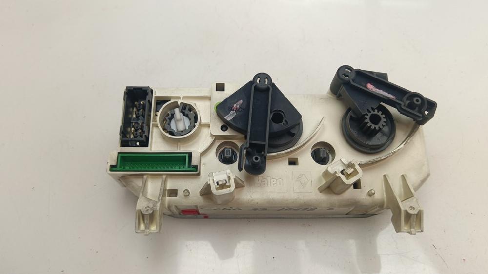 MANDO CALEFACCION AIRE ACONDICIONADO RENAULT CLIO 1.1 MT 60CV