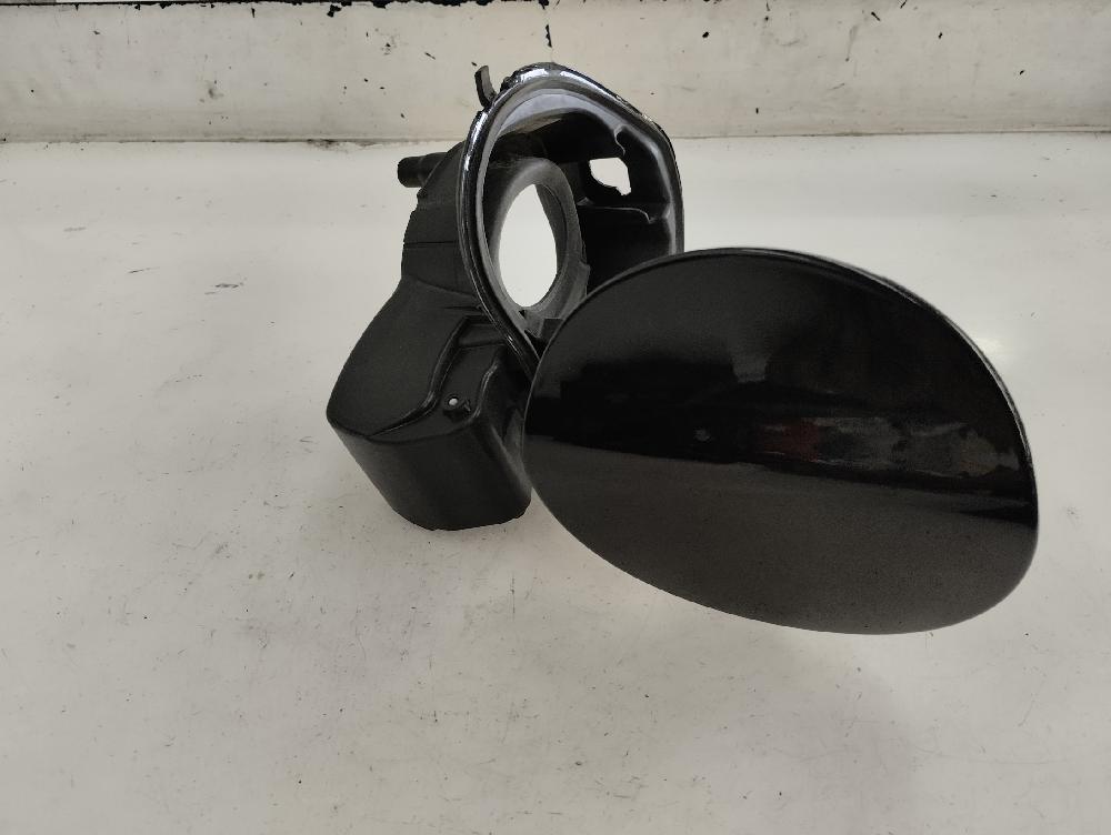 TAPA EXTERIOR COMBUSTIBLE CITROEN C4 1.4 MT 95CV