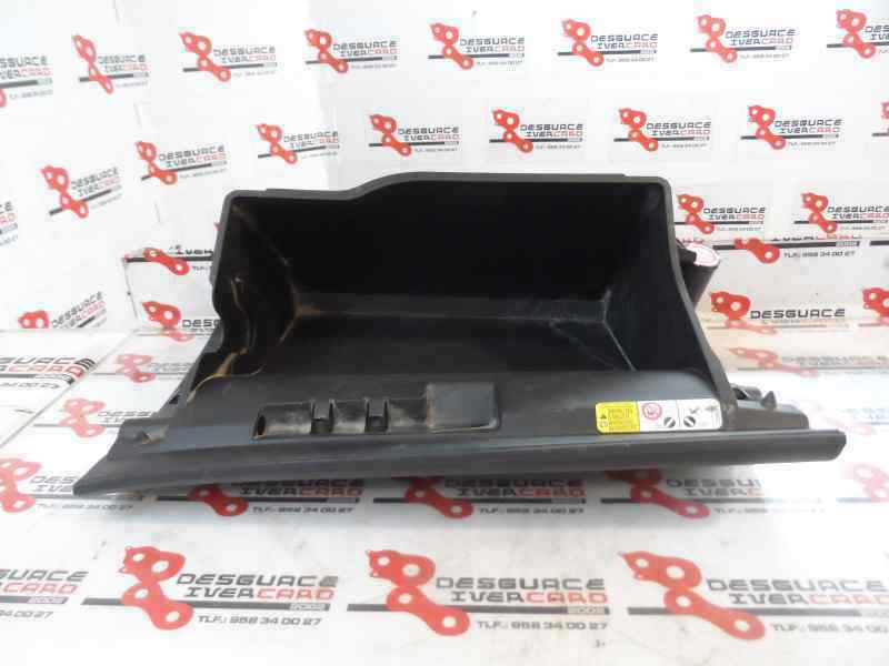 GUANTERA MITSUBISHI ASX 1.6 MT 2WD 117CV