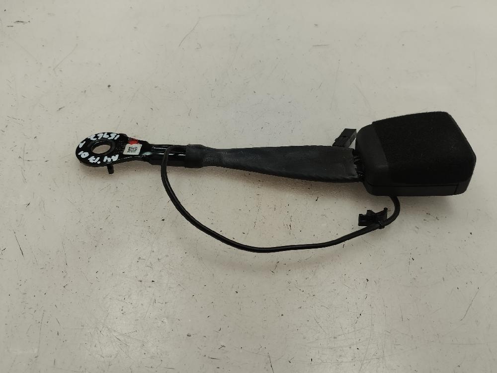 ANCLAJE CINTURON DELANTERO IZQUIERDO AUDI A4 2.0 TDI MT 150CV